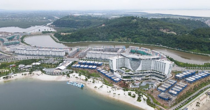 Những vùng đất lấn biển nổi tiếng thế giới - 4