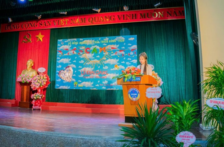 Trải nghiệm đặc biệt tại lễ khai giảng, sinh viên làm Hiệu trưởng lâm thời - 1