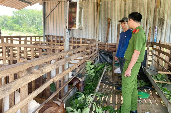 Mở cánh cửa cho người lầm lỡ làm lại cuộc đời - 1