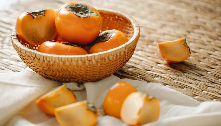 Hồng giòn rất ngon nhưng hiếm ai biết món đại kỵ với hồng và ngâm hết chát - 2 Hồng giòn rất ngon nhưng hiếm ai biết món đại kỵ với hồng và ngâm hết chát - 2