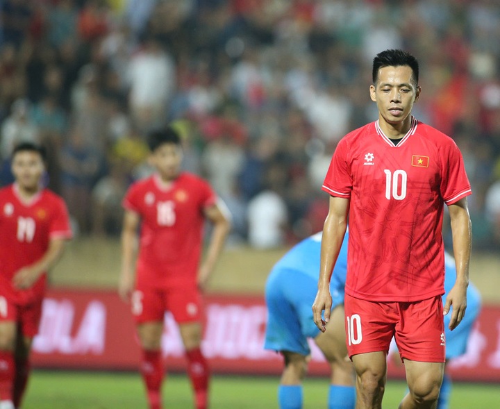 Văn Quyết giã từ sự nghiệp thi đấu đội tuyển quốc gia: Huyền thoại dang dở - 1