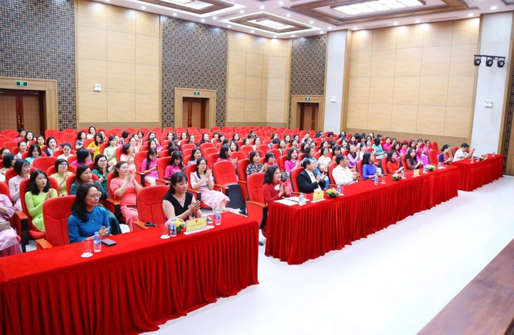 Phụ nữ ngành LĐ-TB&XH: Luôn khỏe, đẹp để giỏi việc cơ quan, đảm việc nhà - 3