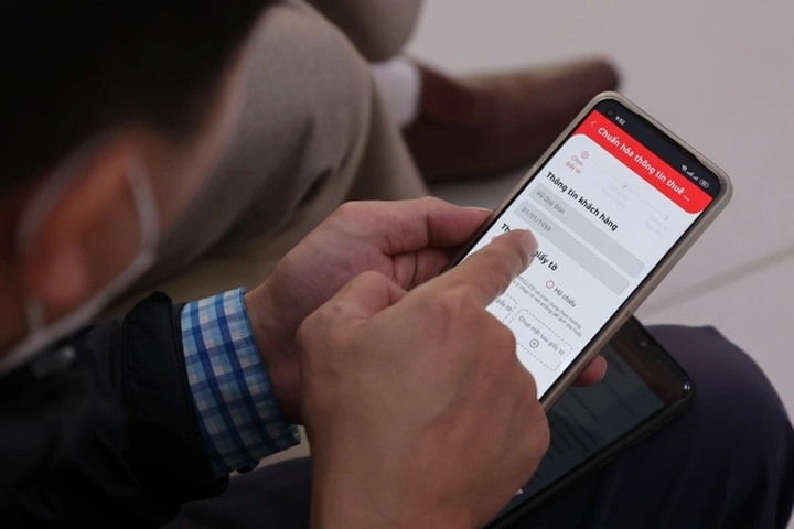 4 trường hợp bị khoá SIM, thu hồi số điện thoại - 1