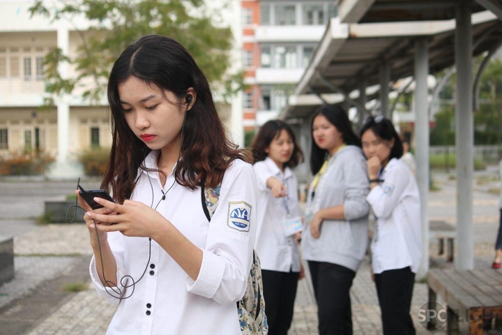 Giúp trẻ nhận diện và tránh xa bạn xấu - 1