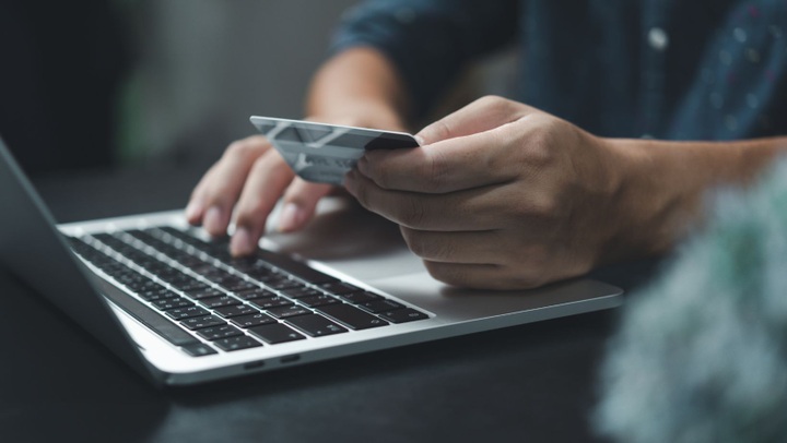 Cách xử lý và các kỹ năng phòng tránh lừa chuyển tiền qua mạng - 1