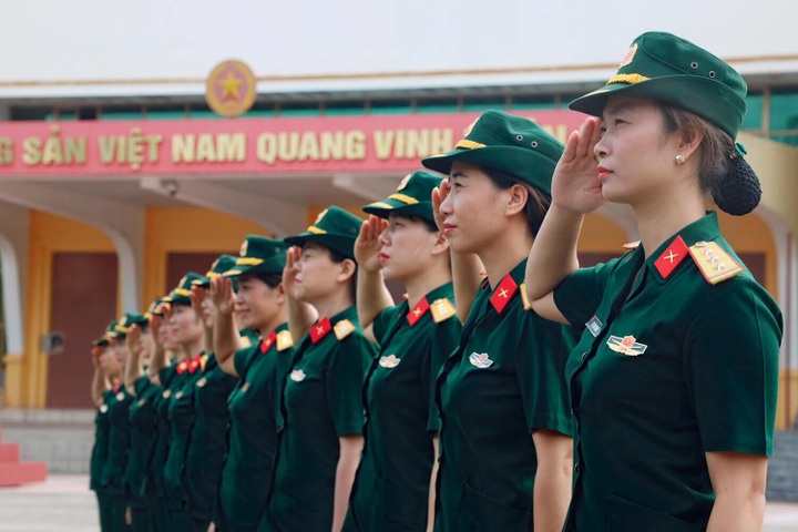 Đề xuất sửa đổi chính sách với sĩ quan nghỉ hưu và quân nhân chuyển ngành - 1 Đề xuất sửa đổi chính sách với sĩ quan nghỉ hưu và quân nhân chuyển ngành - 1