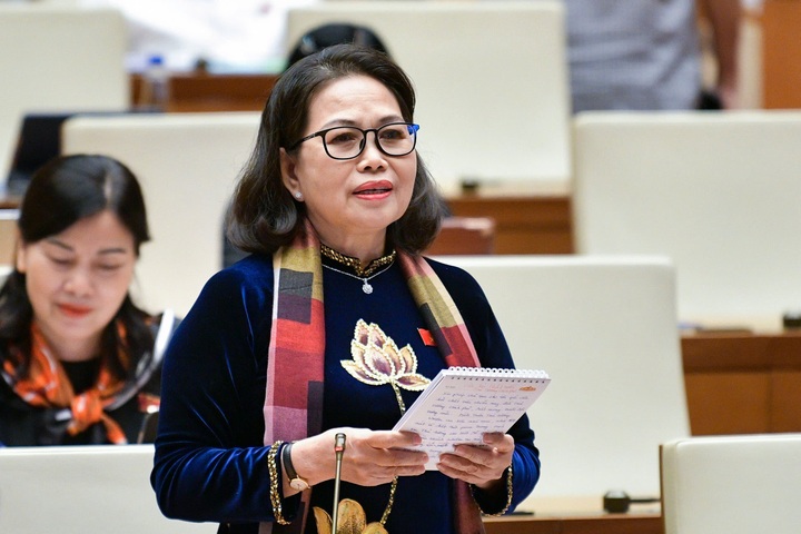 Chính phủ nỗ lực cân đối để có nguồn lực chi cho xóa nhà tạm, nhà dột nát - 3 Chính phủ nỗ lực cân đối để có nguồn lực chi cho xóa nhà tạm, nhà dột nát - 3