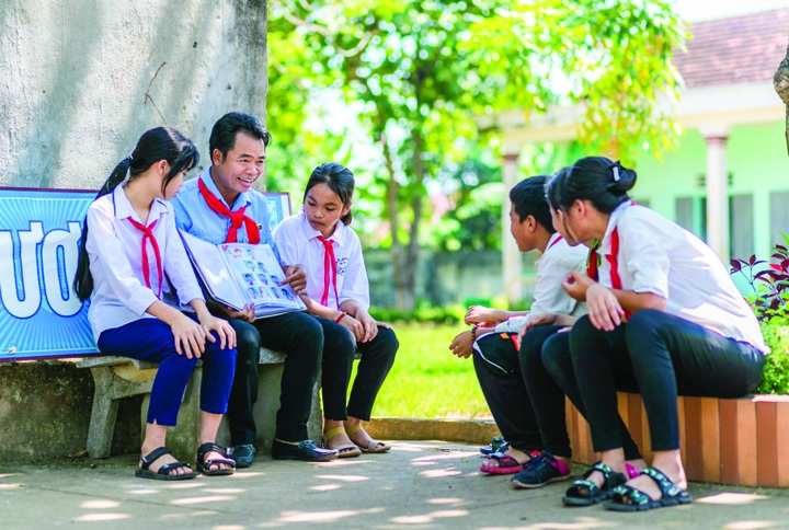 Khi teen coi giáo viên trẻ như bạn đồng hành - 2 Khi teen coi giáo viên trẻ như bạn đồng hành - 2