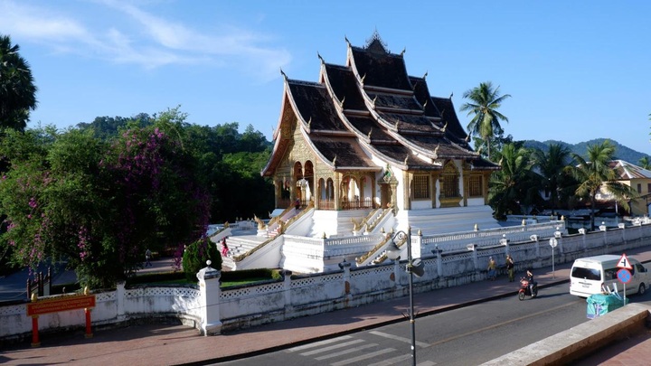 Hành trình đầy mê hoặc tại vùng đất giàu di sản Lào - 7