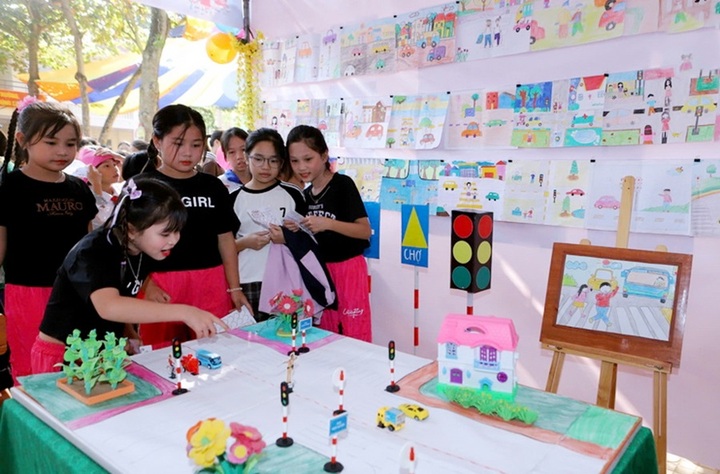 Thanh Hóa tiếp nhận gần 30 tỷ đồng cải thiện chất lượng sống của trẻ em - 1