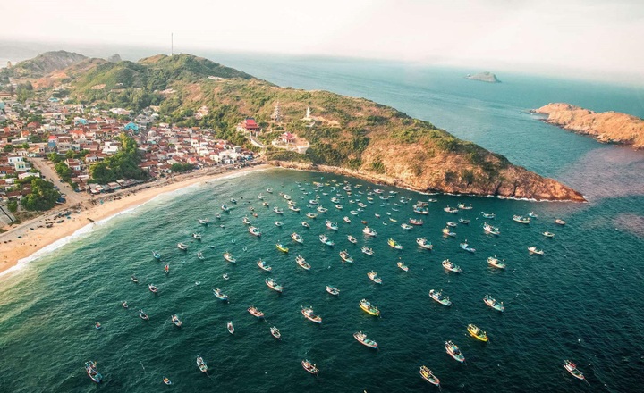 Quy Nhơn – Thiên đường biển với chuỗi sự kiện hấp dẫn du lịch năm 2025 - 1 Quy Nhơn – Thiên đường biển với chuỗi sự kiện hấp dẫn du lịch năm 2025 - 1