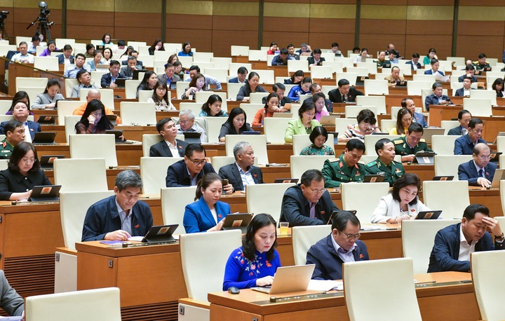 Phải bồi thường cho người lao động khi không đóng bảo hiểm thất nghiệp - 4 Phải bồi thường cho người lao động khi không đóng bảo hiểm thất nghiệp - 4