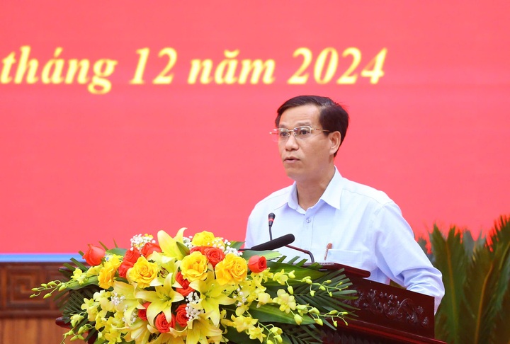 Bộ trưởng Đào Ngọc Dung: Chăm lo an sinh xã hội, an cư mới lạc nghiệp - 3 Bộ trưởng Đào Ngọc Dung: Chăm lo an sinh xã hội, an cư mới lạc nghiệp - 3