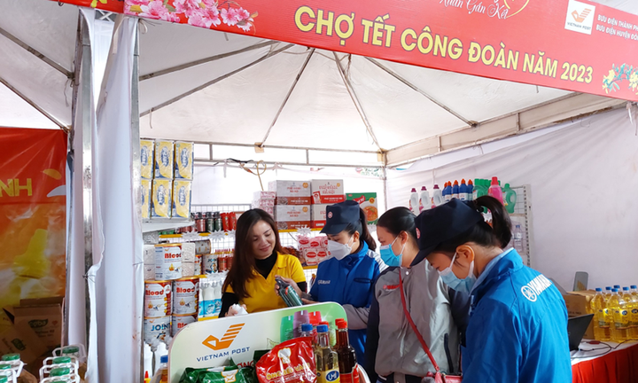 Tết ấm cho người lao động - 1 Tết ấm cho người lao động - 1