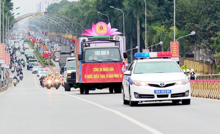 Thanh Hóa ra quân trấn áp tội phạm dịp Tết Nguyên đán Ất Tỵ 2025 - 2 Thanh Hóa ra quân trấn áp tội phạm dịp Tết Nguyên đán Ất Tỵ 2025 - 2