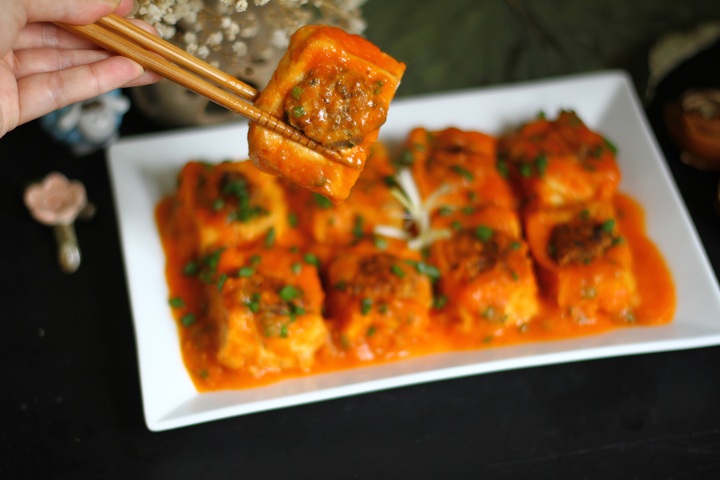 Thịt lợn quen thuộc nhưng được chế biến thành 6 món này rất lạ miệng - 3 Thịt lợn quen thuộc nhưng được chế biến thành 6 món này rất lạ miệng - 3