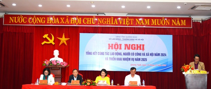 Quảng Ngãi tăng cường cung - cầu lao động, thu hút doanh nghiệp đến đầu tư - 1 Quảng Ngãi tăng cường cung - cầu lao động, thu hút doanh nghiệp đến đầu tư - 1