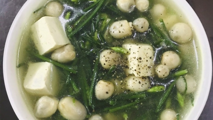 Gợi ý 5 món canh lạ miệng, giàu dinh dưỡng cho bữa cơm ngày lạnh - 4