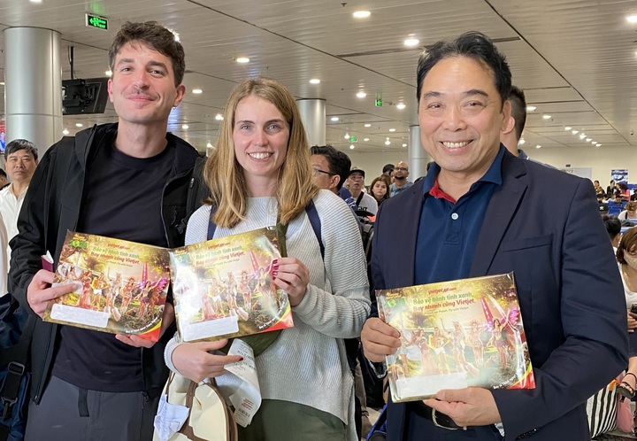 Cùng Vietjet chào đón năm 2025 với những hành trình xanh đầy cảm hứng - 1