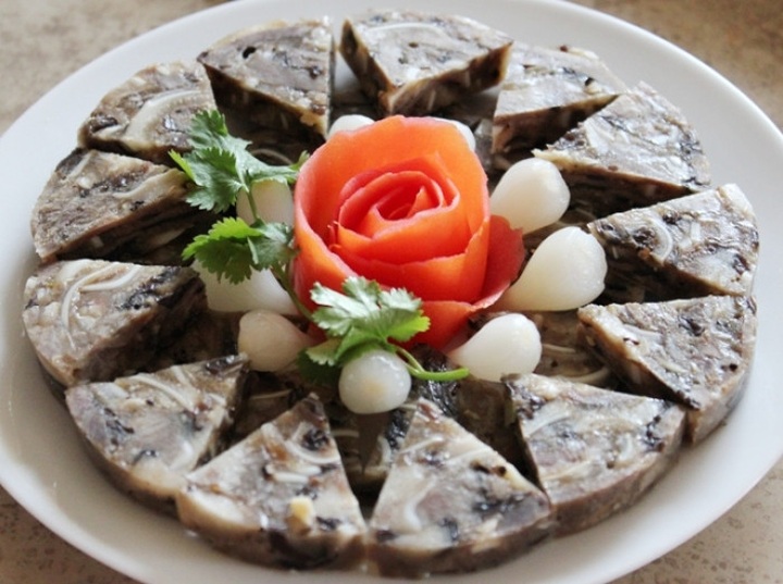 Bí quyết làm giò xào ngon bằng tai, mũi và lưỡi heo ngày Tết - 5 Bí quyết làm giò xào ngon bằng tai, mũi và lưỡi heo ngày Tết - 5