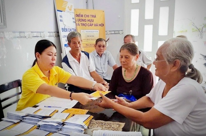 Nhiều thay đổi trong chính sách hưu trí - 1