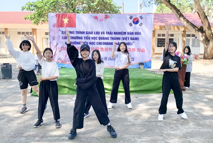 Lựa chọn ngoại ngữ phù hợp cho con: Chìa khóa mở cửa tương lai - 2 Lựa chọn ngoại ngữ phù hợp cho con: Chìa khóa mở cửa tương lai - 2