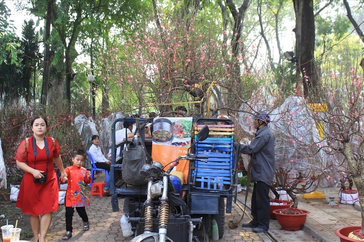 Những công việc “hái ra tiền” dịp tết, thợ phụ cũng kiếm cả chục triệu đồng - 1