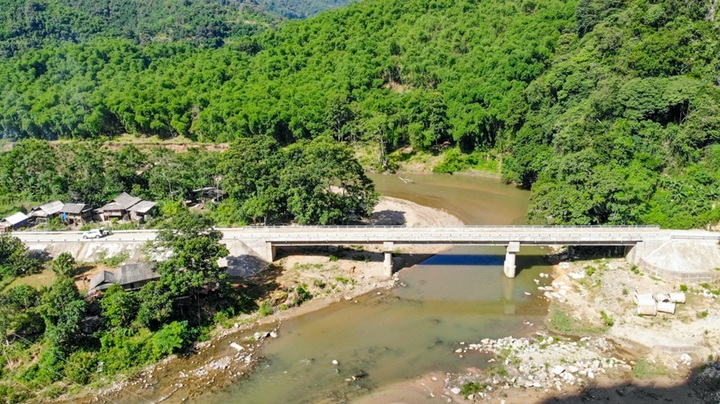 Sa Ná hồi sinh sau cơn lũ dữ, đón mùa xuân về trên bản làng - 3