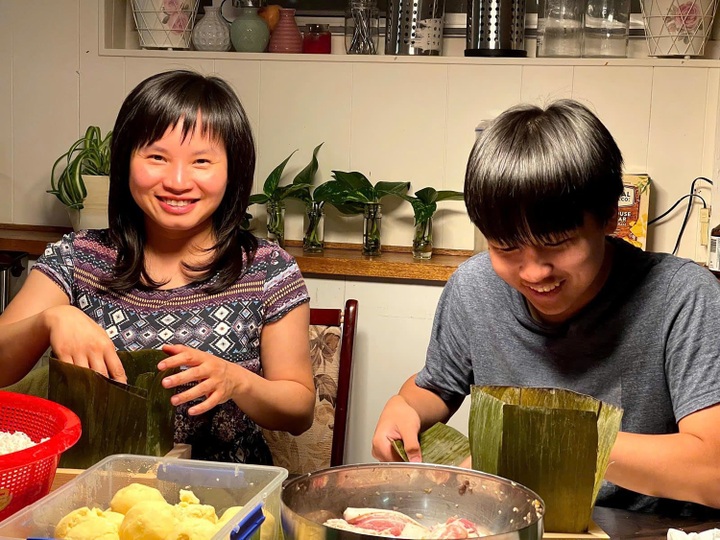 Tết của người Việt xa xứ - 2