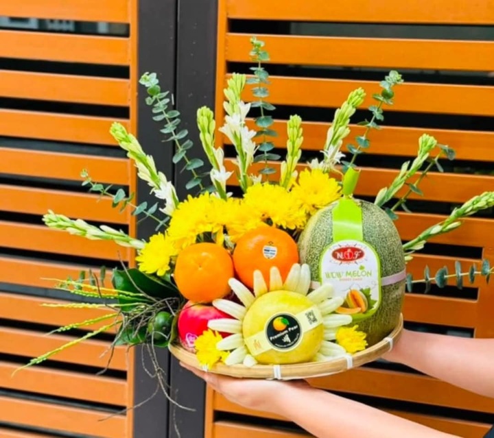 Mâm ngũ quả ngày Tết giá dưới 1 triệu đồng hút khách - 2 Mâm ngũ quả ngày Tết giá dưới 1 triệu đồng hút khách - 2