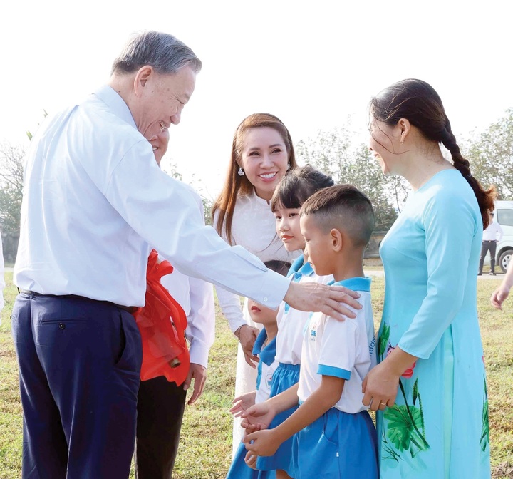 Trẻ em Việt Nam trong khát vọng vươn mình - 2