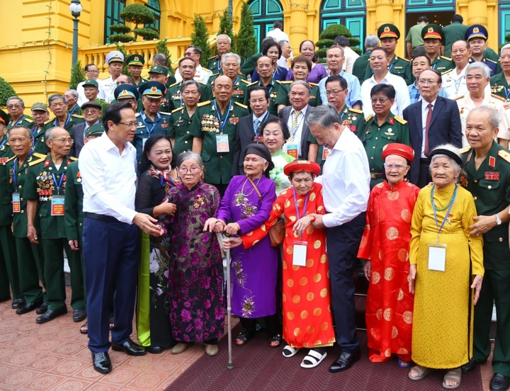 Chăm lo người có công - Sự tri ân này là mãi mãi - 1