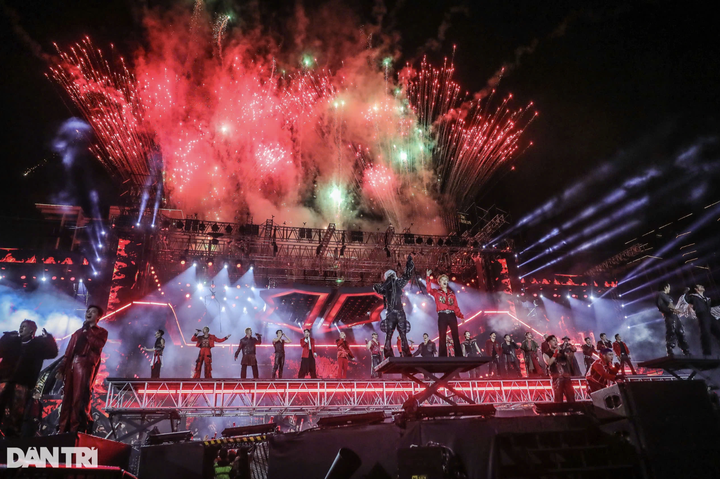 Công nghiệp biểu diễn trước cơ hội tăng tốc - 1