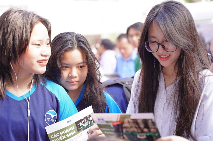 Tuyển sinh năm 2025: Nhiều trường đại học “nói không” với xét tuyển học bạ - 1