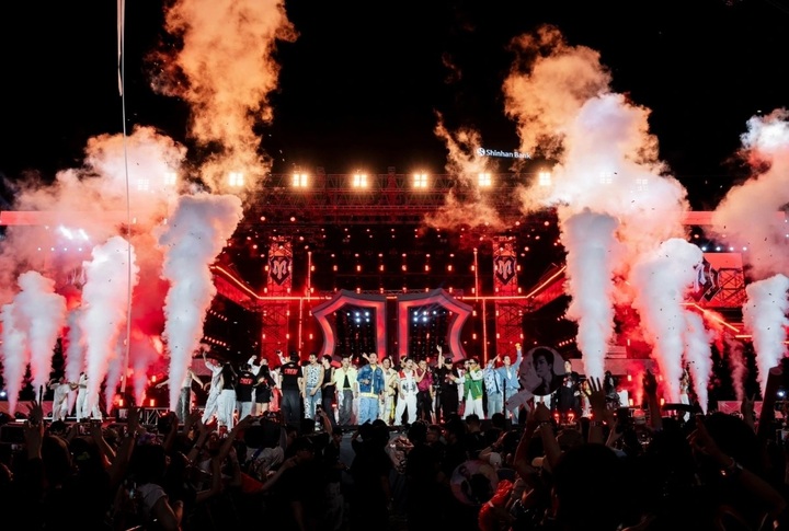 Nghệ thuật biểu diễn hứa hẹn bứt phá - 1