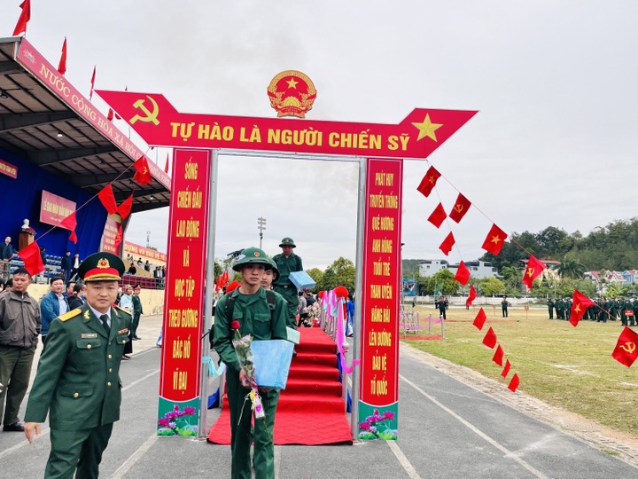 Sẵn sàng cho lễ giao nhận quân năm 2025 - 1