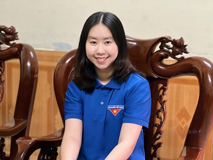 Khi phái đẹp sẵn sàng bước vào môi trường “thép” - 3 Khi phái đẹp sẵn sàng bước vào môi trường “thép” - 3