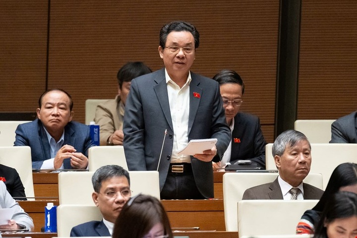 Cần chính sách thu hút nhân lực chất lượng cao - 1