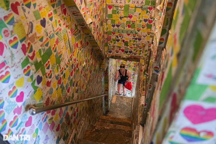 Unique coffee shop in Hanoi - 2 Unique coffee shop in Hanoi - 2