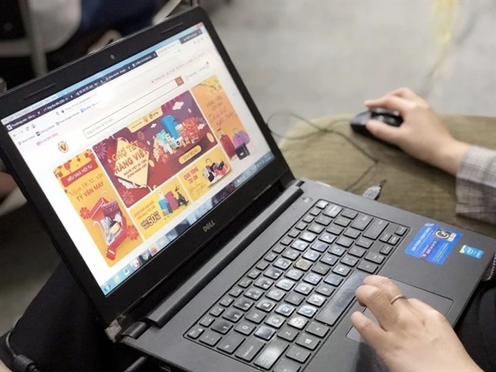 Vietnamese firms increase competitiveness to cope with foreign rivals - 1 Vietnamese firms increase competitiveness to cope with foreign rivals - 1