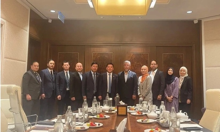 Malaysia, Vietnam seek stronger cooperation in energy and Halal fields - 1