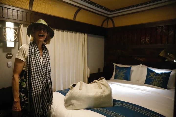 First luxurious trans-Vietnam train service launched - 3 First luxurious trans-Vietnam train service launched - 3