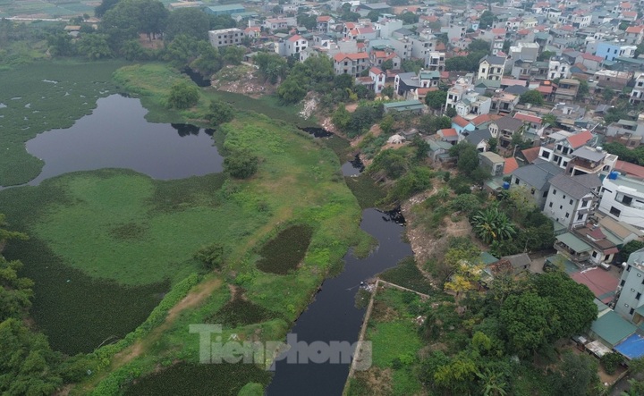 Hanoi river struggles with severe pollution - 3