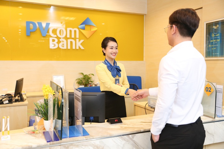 PVcomBank: Delivering outstanding customer experiences - 3 PVcomBank: Delivering outstanding customer experiences - 3