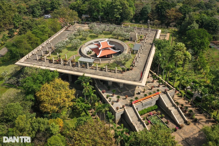 HCM City park remains unfinished after over 20 years - 1