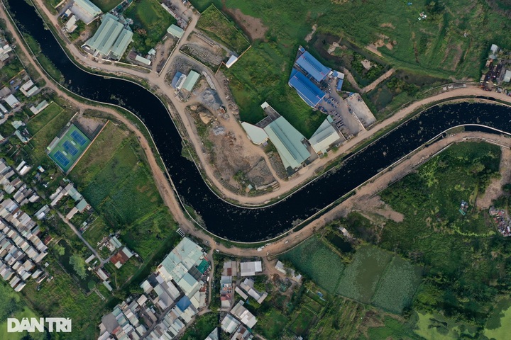 HCM City's longest canal revived after two years of restoration - 2