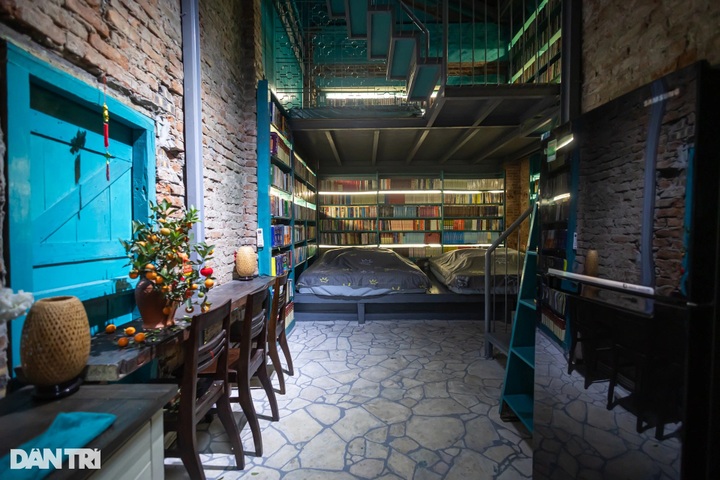 Hanoi homestay featuring tens of thousands of books becomes a sensation - 4 Hanoi homestay featuring tens of thousands of books becomes a sensation - 4