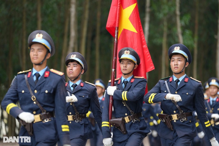 Training for the grand Southern Liberation Day military parade - 15