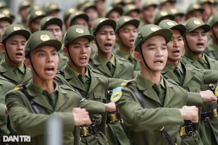 Training for the grand Southern Liberation Day military parade - 16