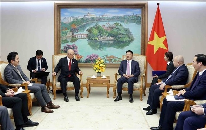 Vietnam, Japan agree to continue promoting university project - 2 Vietnam, Japan agree to continue promoting university project - 2